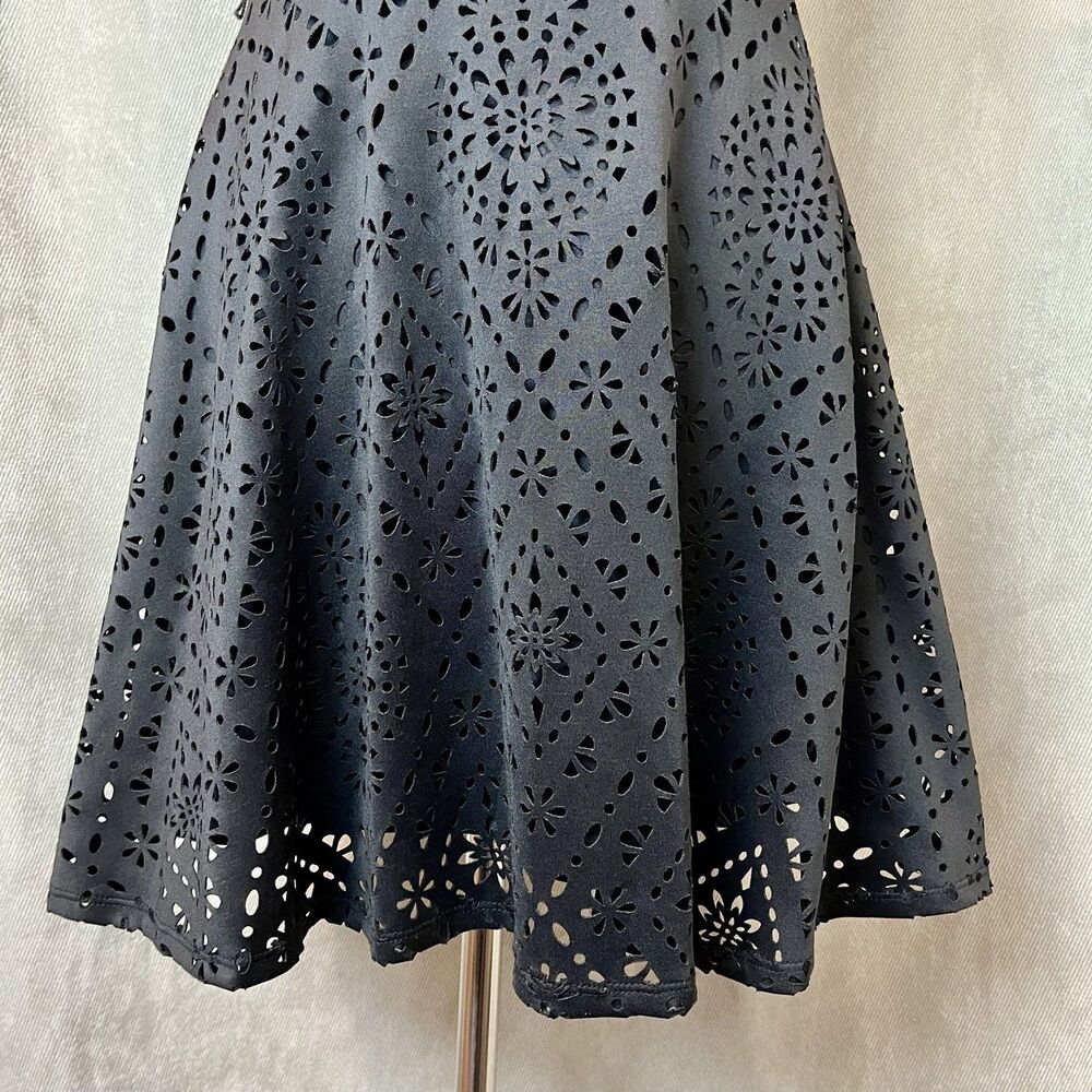 Candie’s Black Fit & Flare Dress 7 Laser Cut Floral Open Back Y2K Whimsigoth - Picture 3 of 8